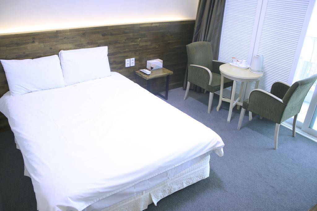 Hotel Ocean View Ilsan Ni Exterior foto